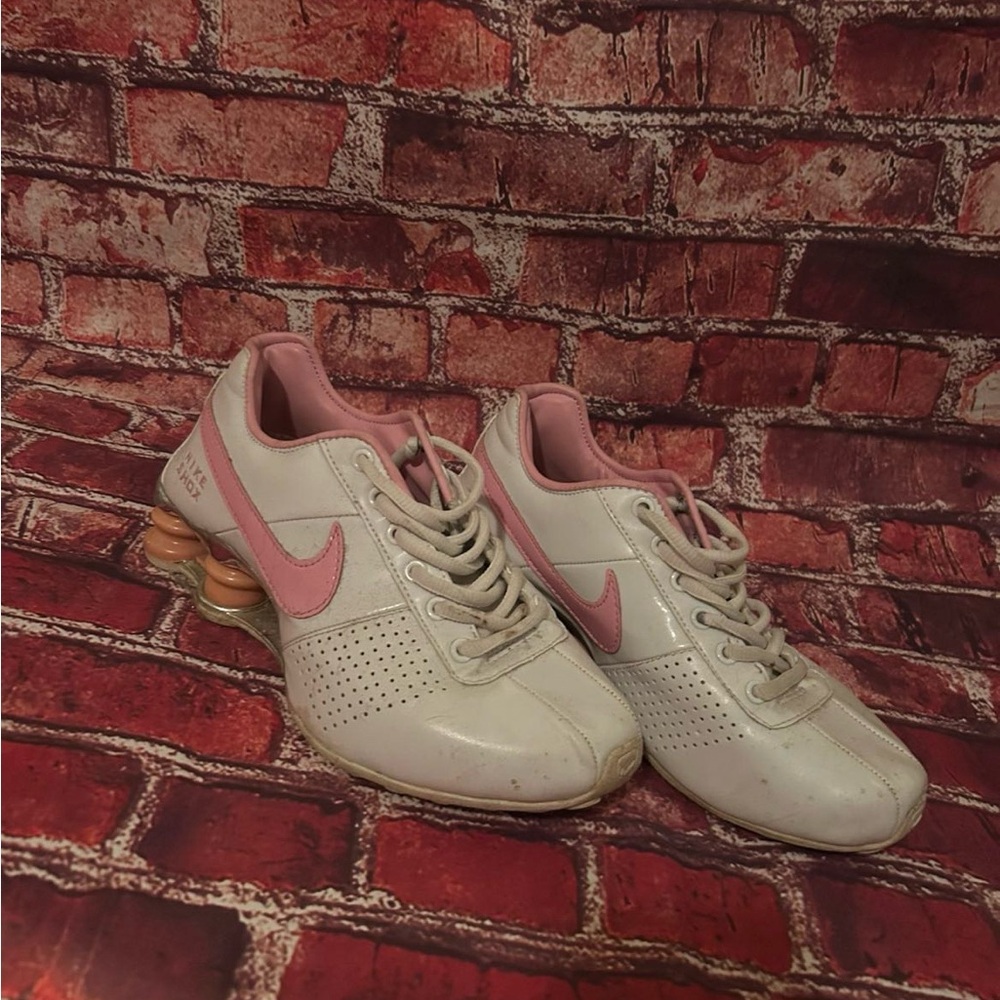 Nike White and Pink Sneakers